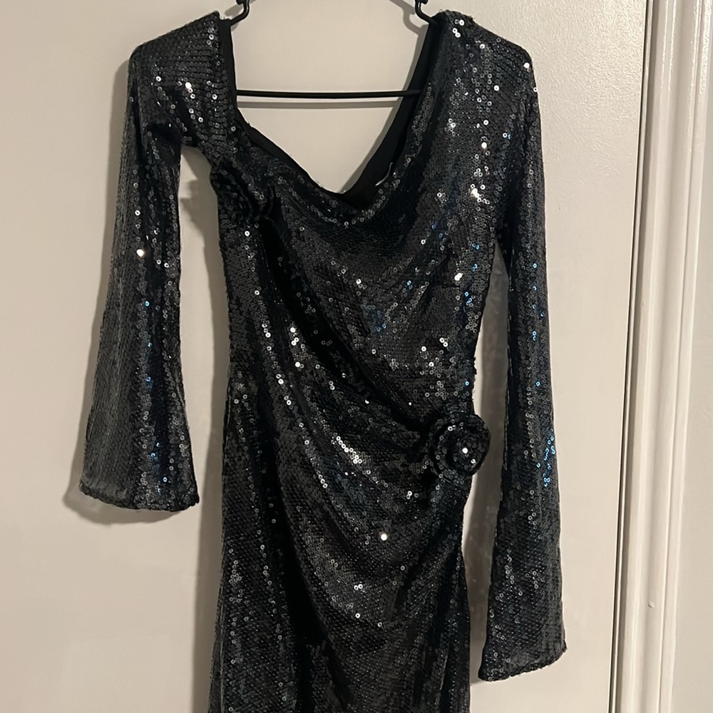 LPA/Revolve Aniella sequin gown NWT - Picture 5 of 8